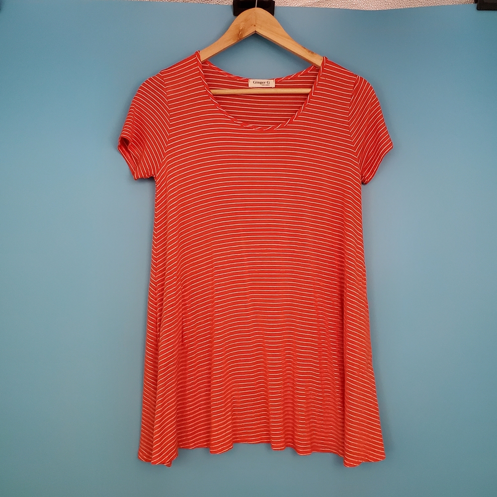 Ginger G Tee Size Small Striped with Pockets